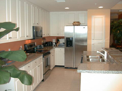 EnSoleil Resort in Panama City, FL  - kitchen